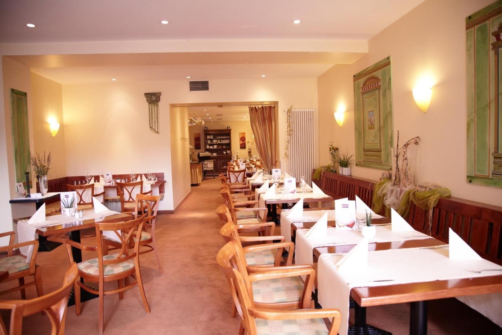 Hotel Bitburger Hof Екстериор снимка