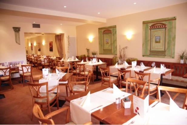 Hotel Bitburger Hof Екстериор снимка